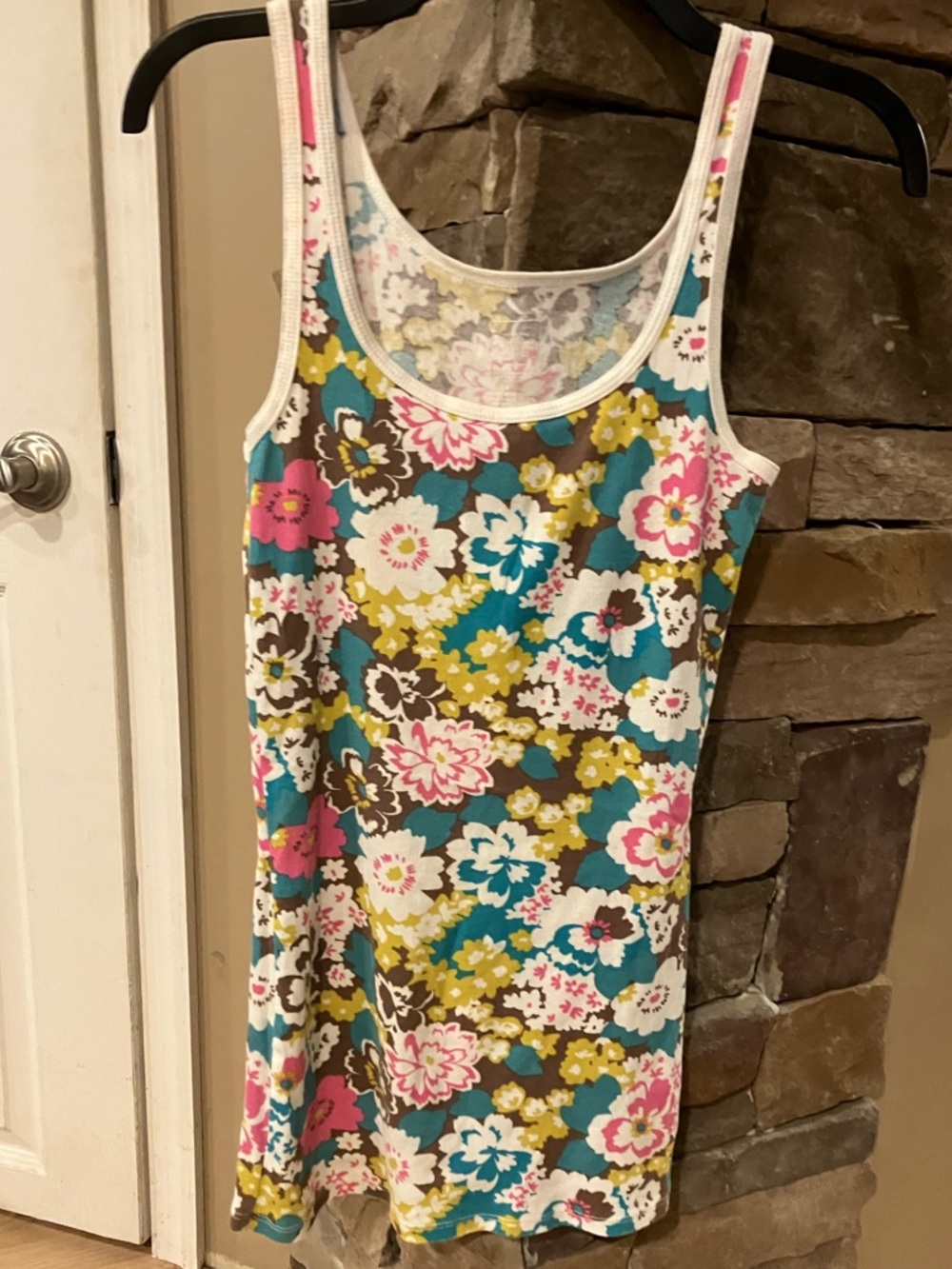 Mossimo tank top L